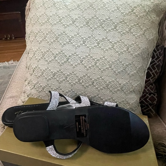 New Thalia Sodi rhinestone flat slides sandals sz 7 $60 Bianca - Picture 5 of 6